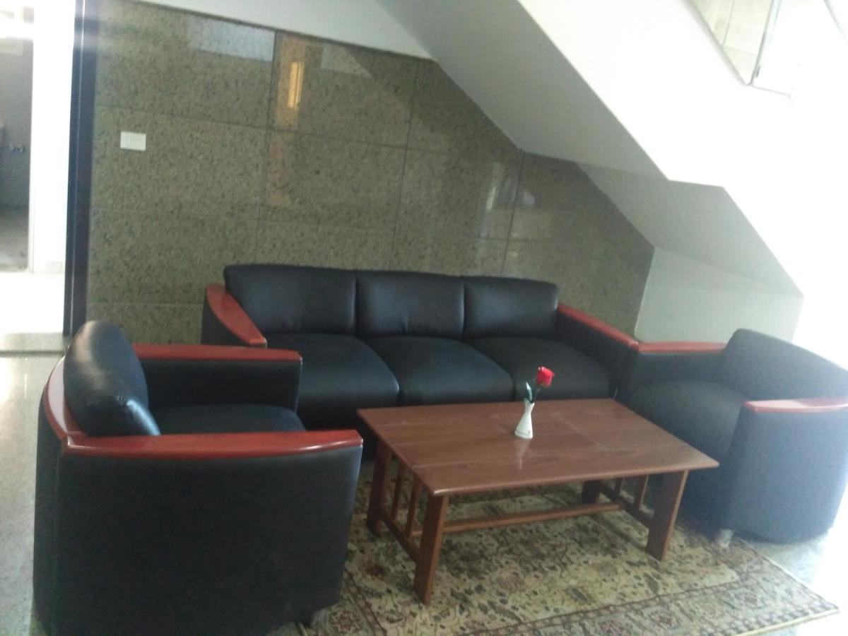 E-Just Hotel Μποργκ Ελ Αράμπ Εξωτερικό φωτογραφία