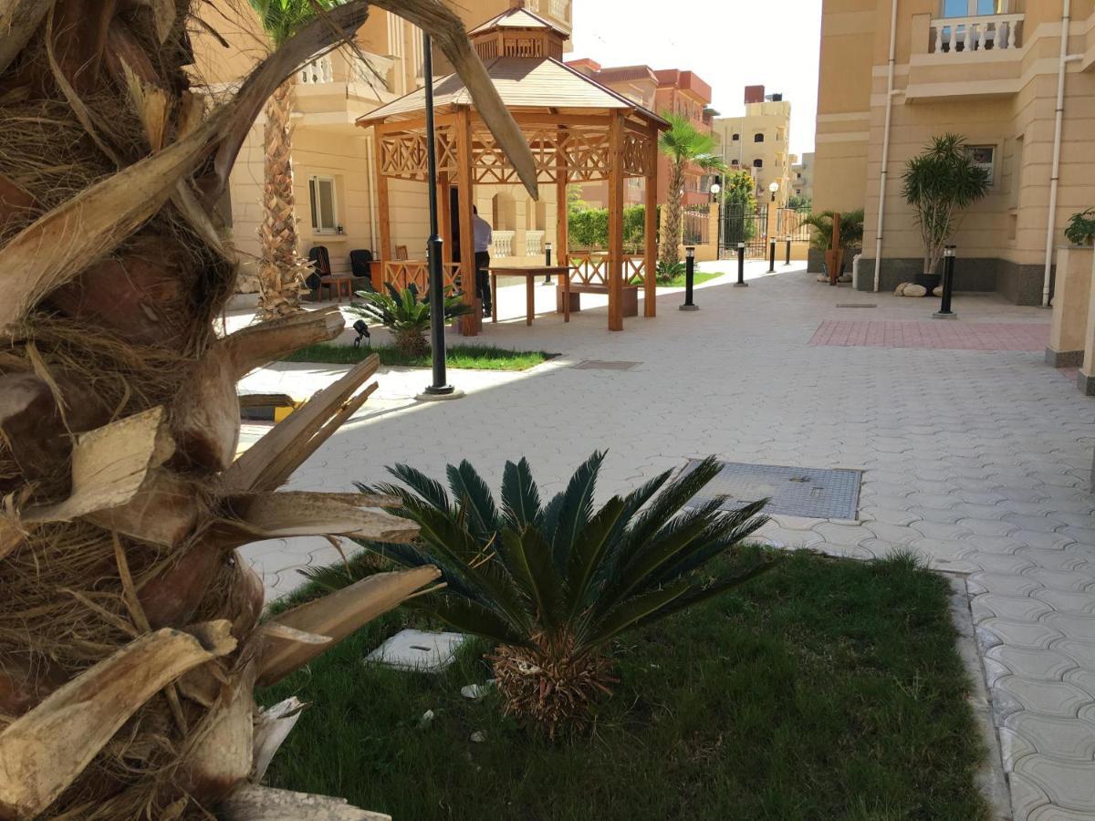 E-Just Hotel Μποργκ Ελ Αράμπ Εξωτερικό φωτογραφία